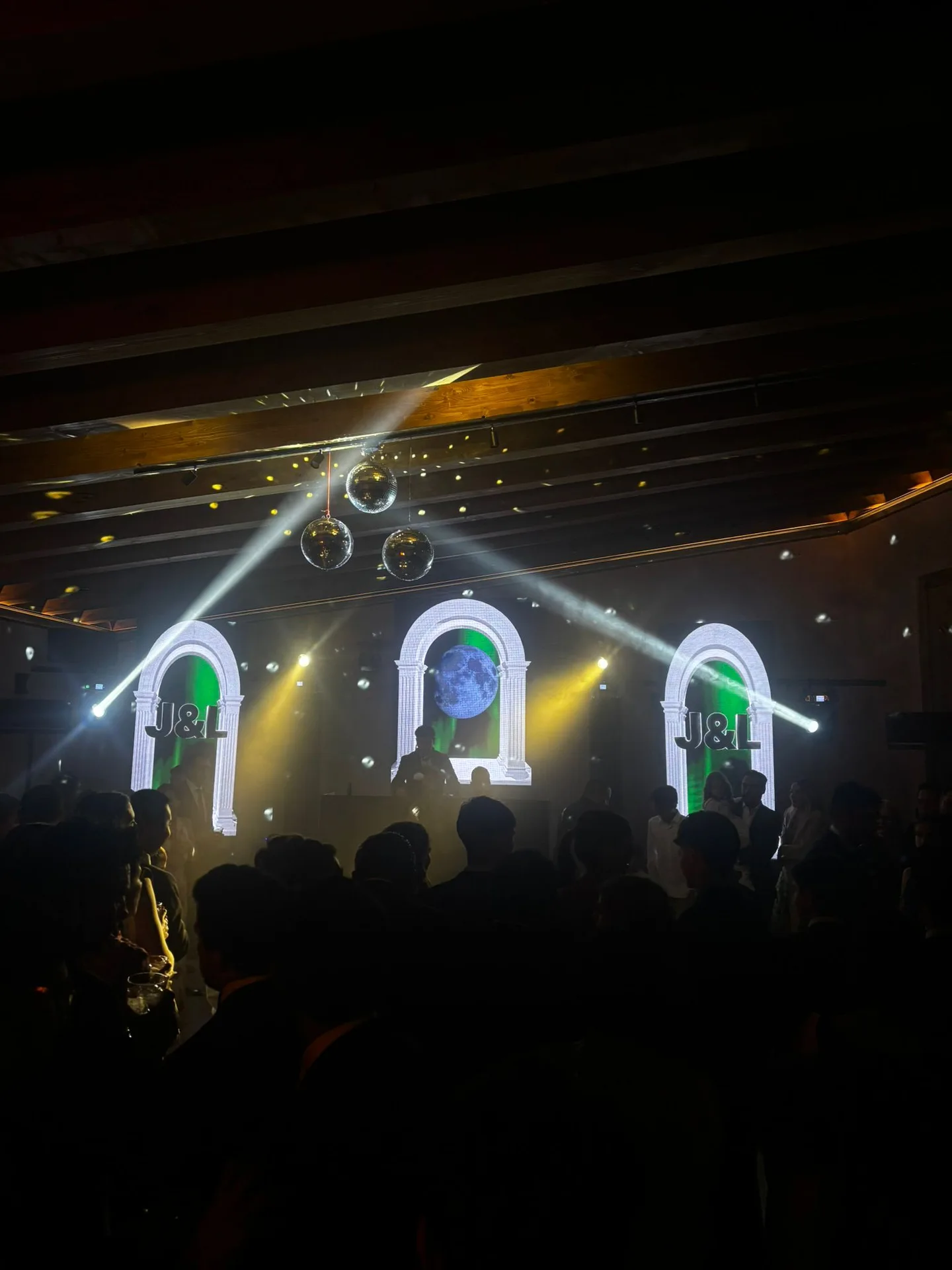 La Fiesta en Casa Dármola