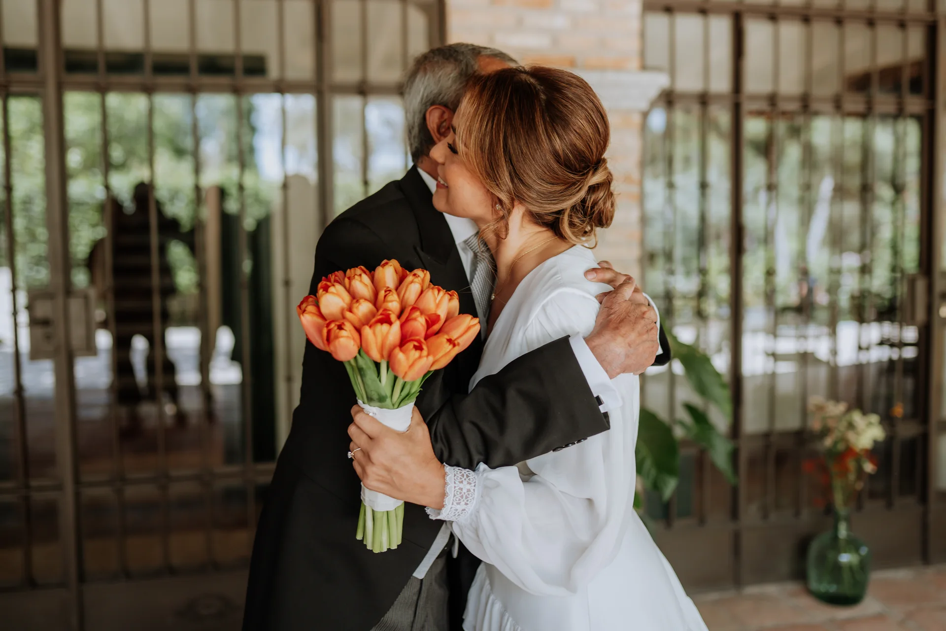 Pareja celebrando su boda en Casa Dármola